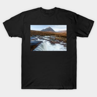 Buachaille Etive Mor and the river Etive T-Shirt